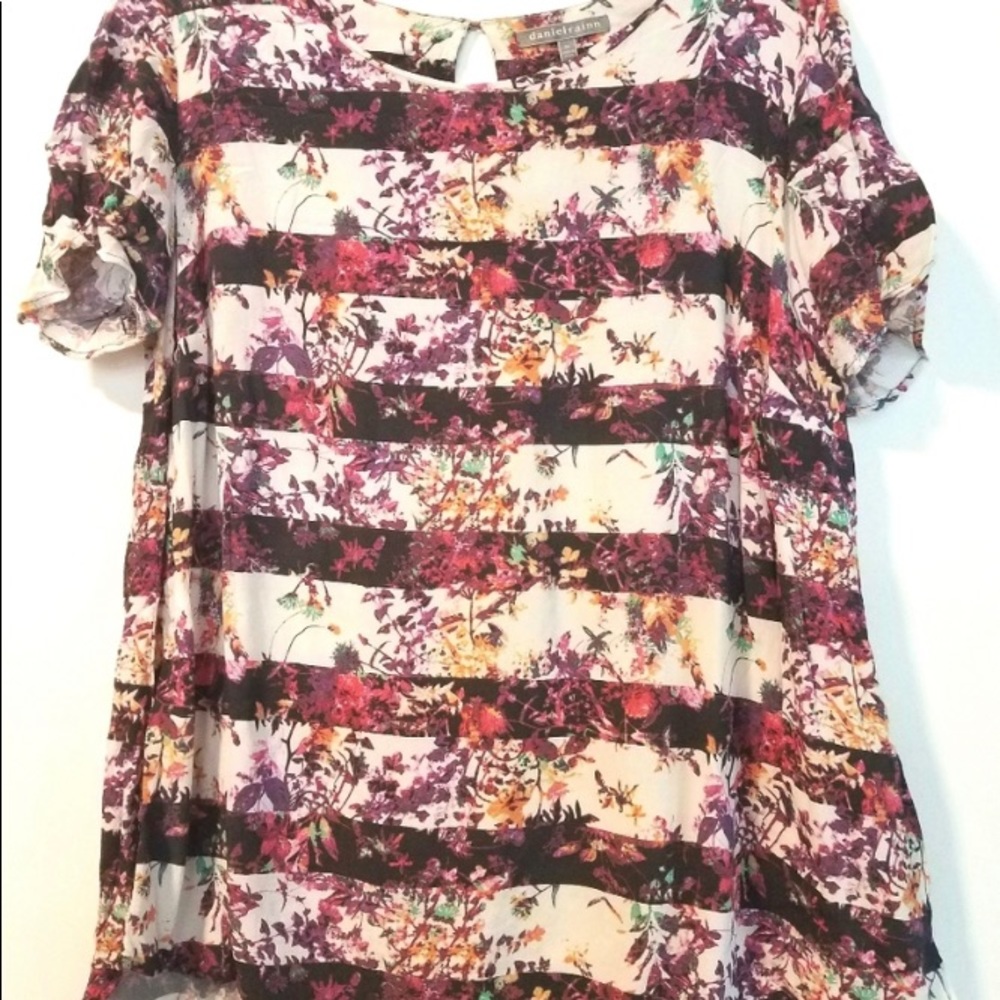 2X Daniel Rainn Floral & Striped Top